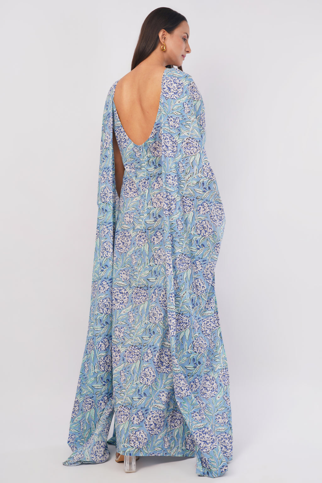 Robe Lucy